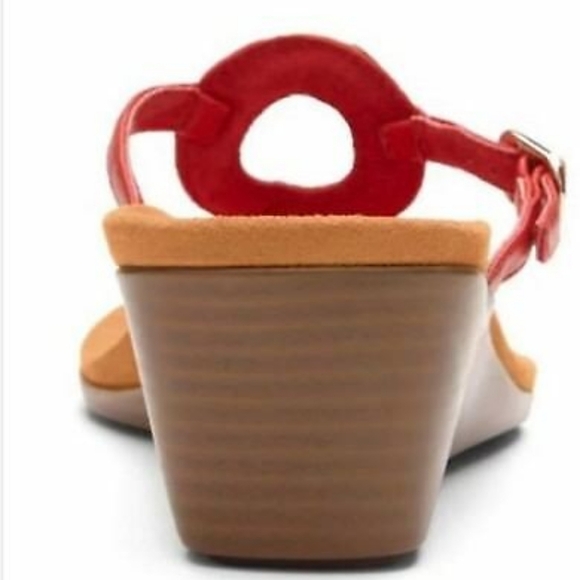 Vionic Wedge Sandals - Picture 10 of 11